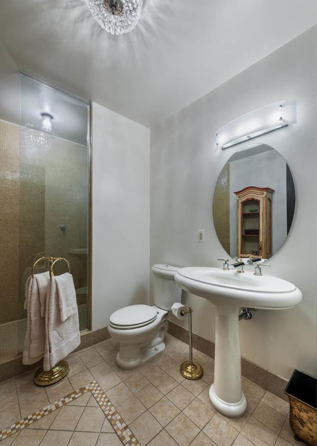 Hotel The At 97 Winder Detroit